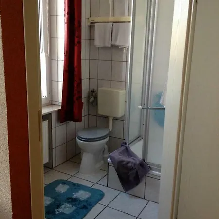 Strandnahe Ferienwohnung Mit Wintergarten Lejlighed Heringsdorf (Usedom)